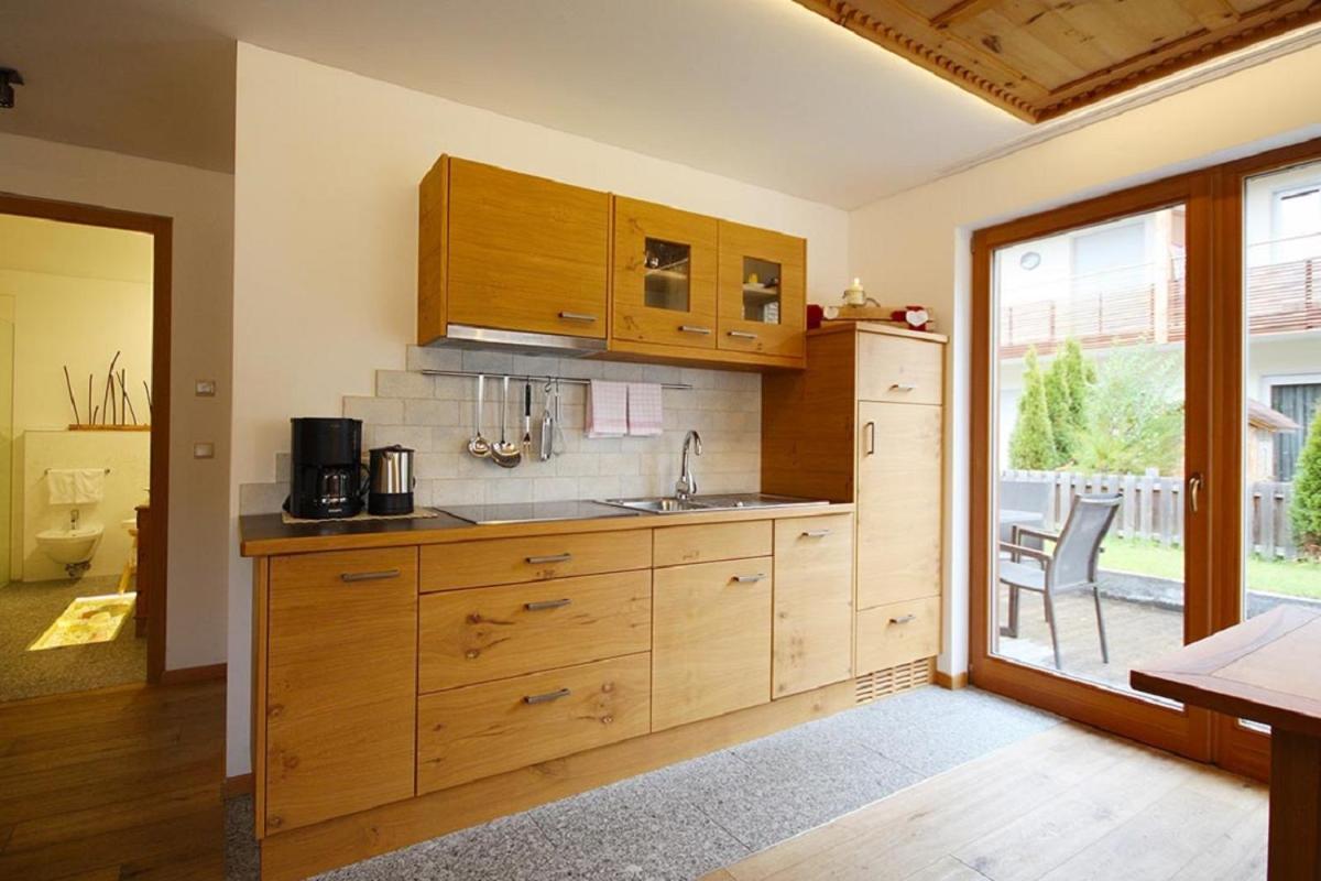 Appartement Pichler 도비아코 외부 사진